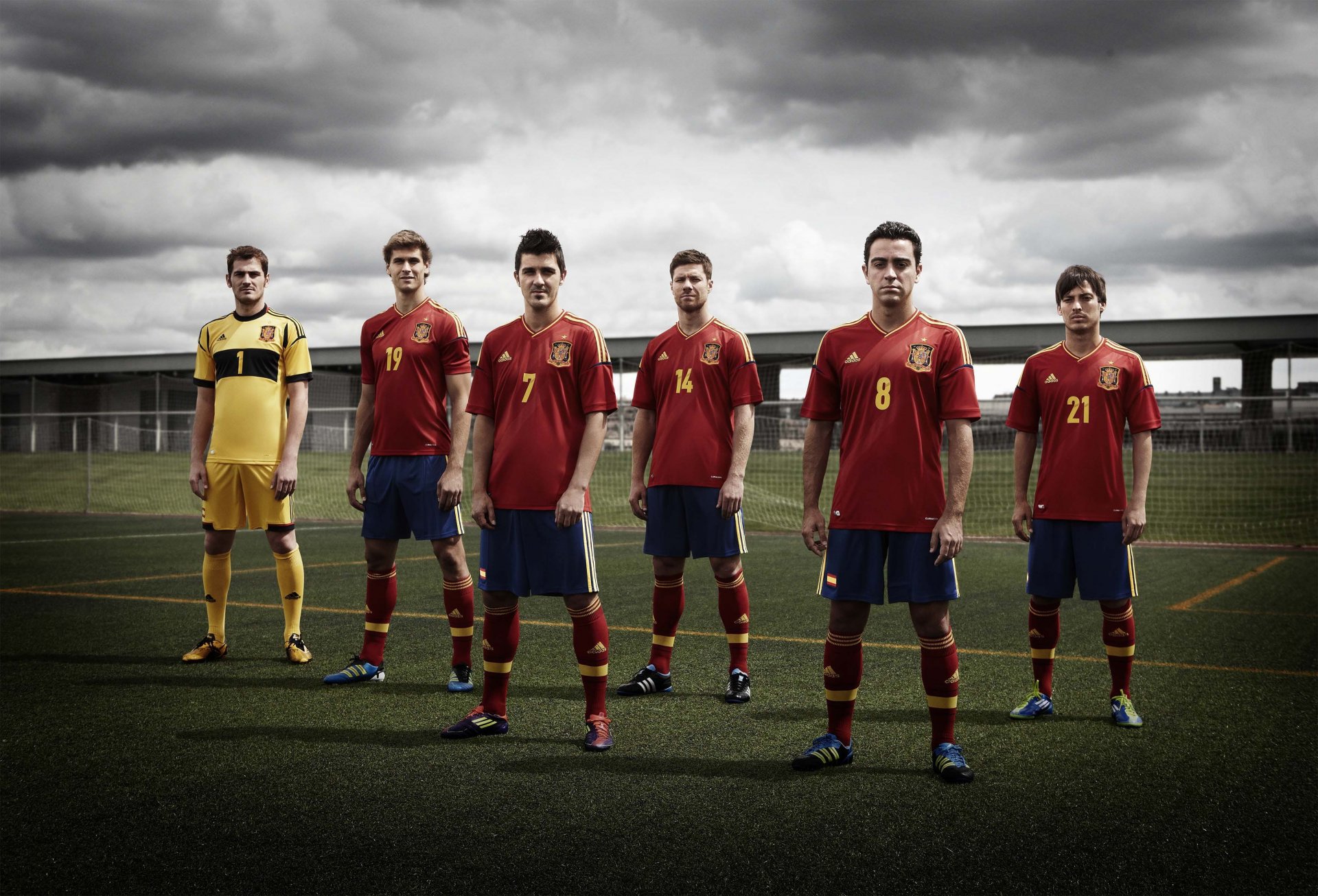 llorente españa equipo villa silva casillas xavi zborn españa leyendas del fútbol cielo hierba españa equipo hq foto