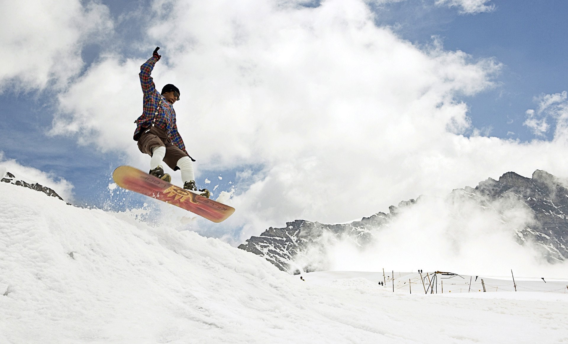 snowboard sportowiec śnieg