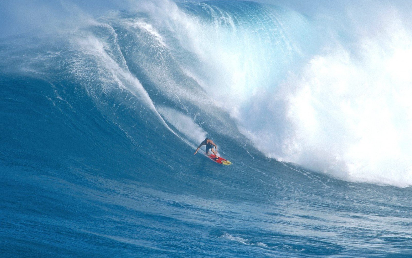 surfer océan vague