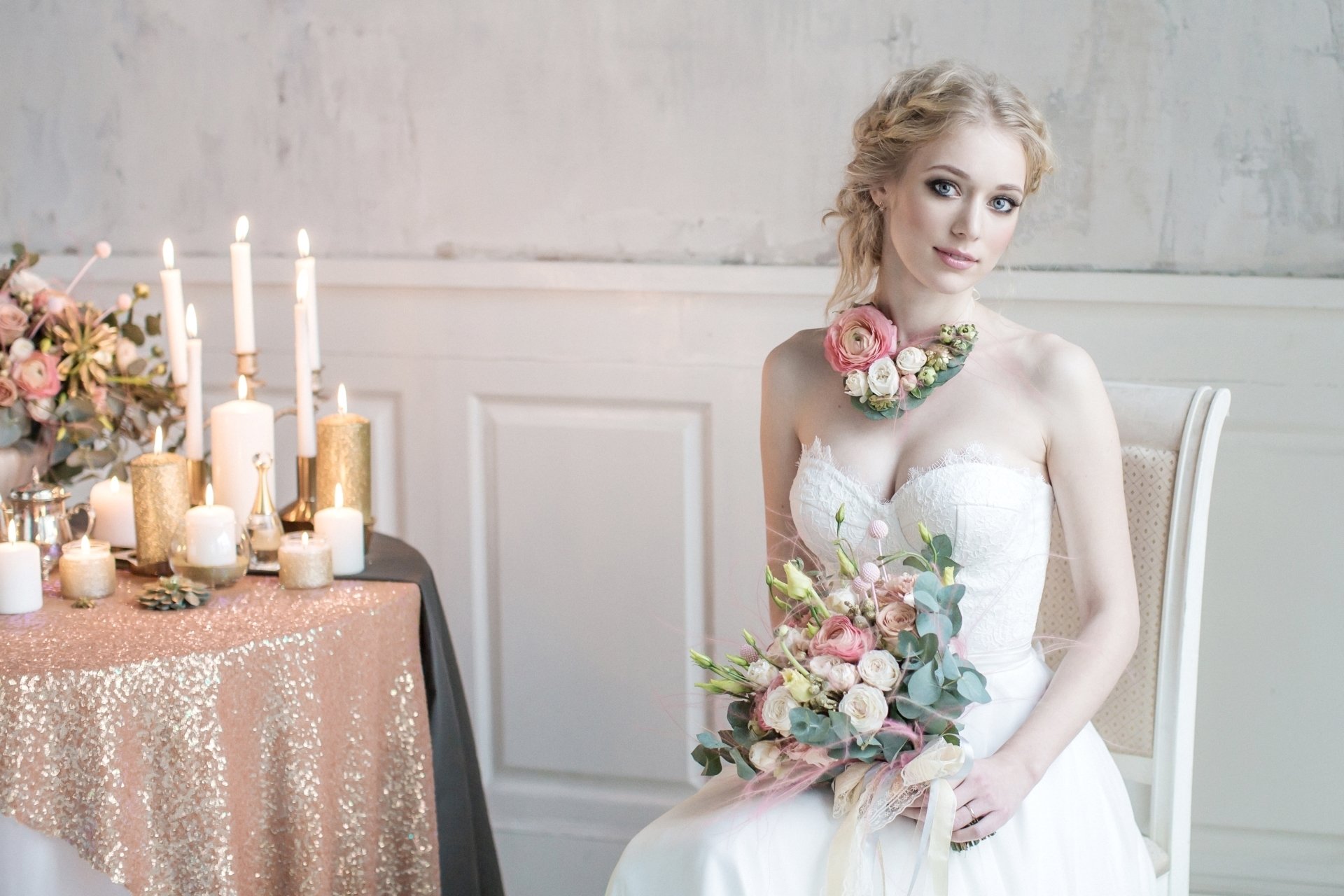 blonde bouquet dress smile candle