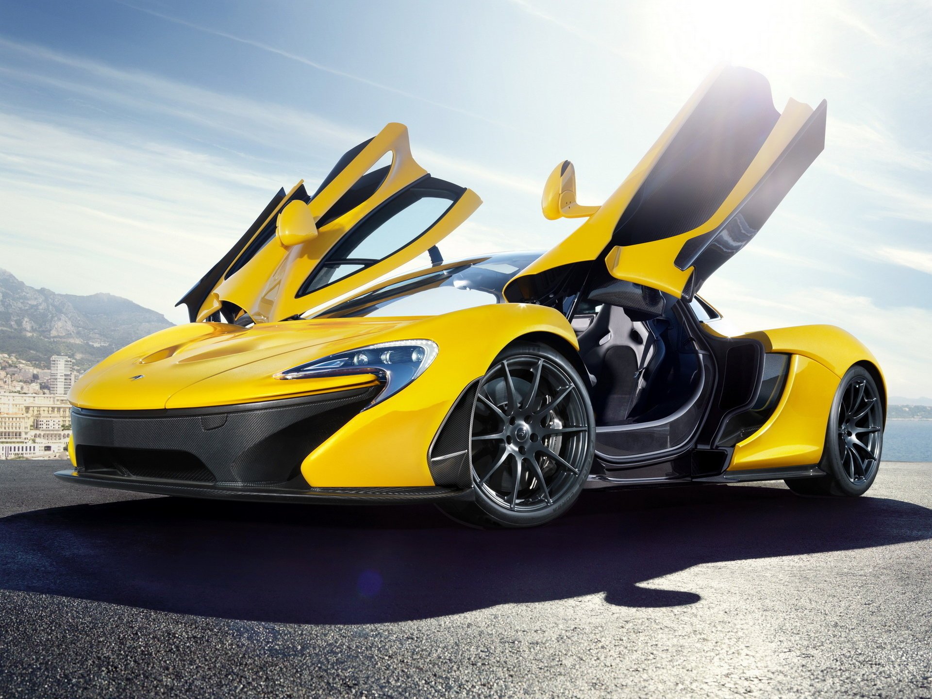 двери крылья бабочка mclaren mclaren p1 открытые двери