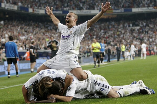 Nueva victoria del real Madrid en el estadio