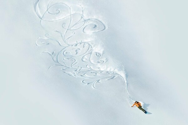 Beautiful drawing of a snowboarder in the snow