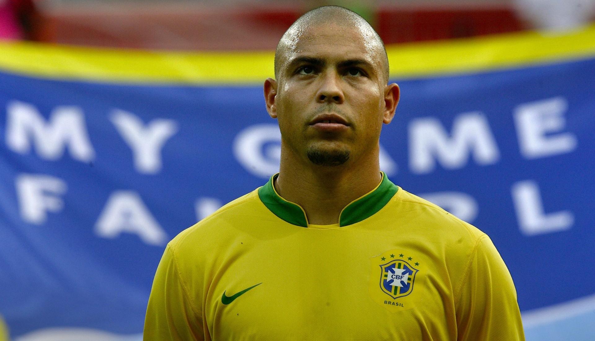 fußball ronaldo team ronaldo phänomen brasilien legende zähneknirschend stern real madrid