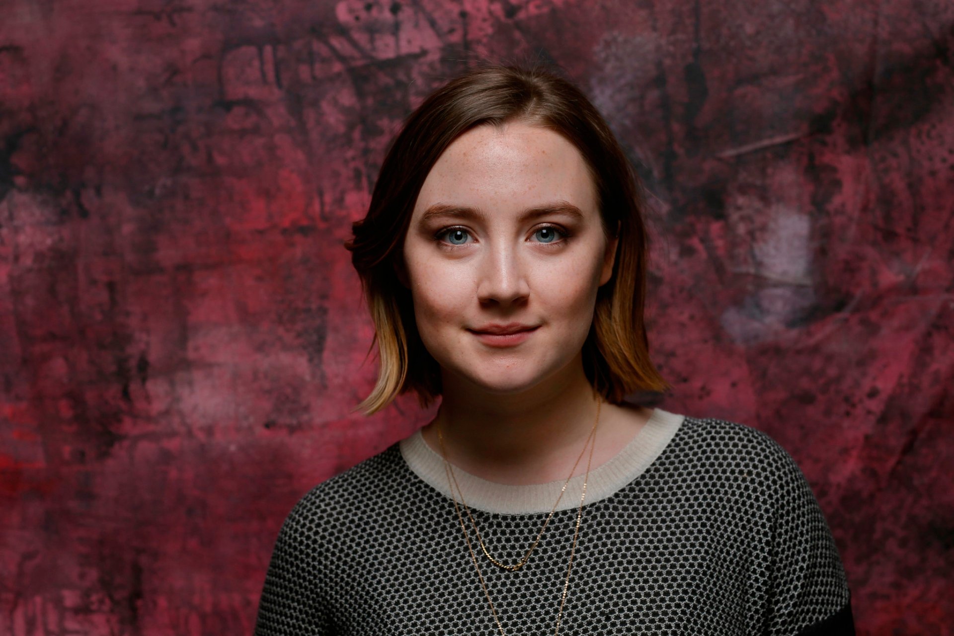 aoirse ronan photoshoot for the film brooklyn sundance