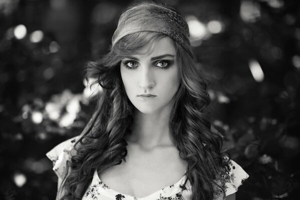 Girl with curls black and white