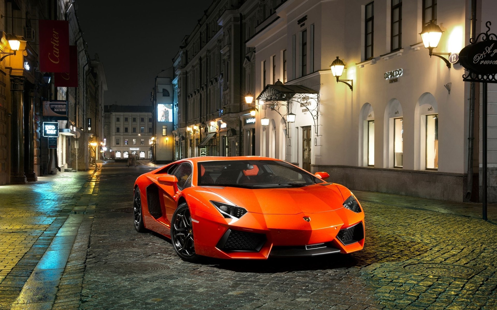 notte lp700-4 strada arancione lamborghini aventador auto sportiva