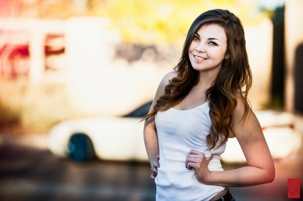 Dark-haired girl with a beautiful smile