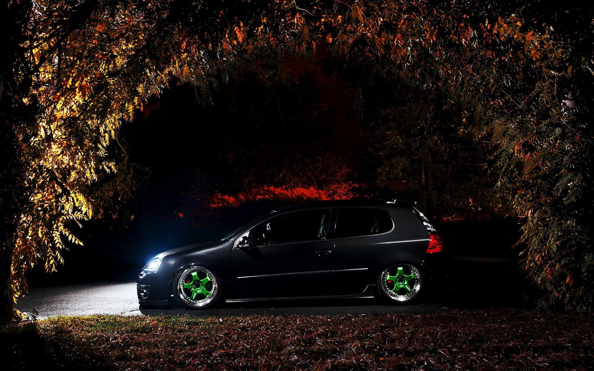 volkswagen golf tuning noc czarny