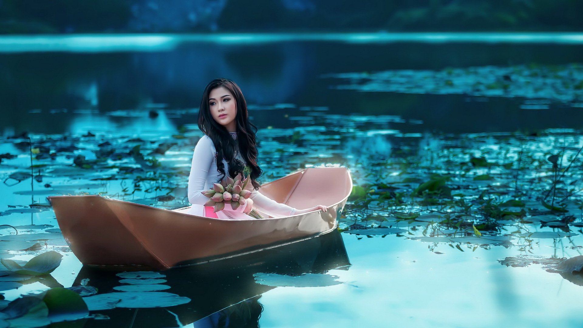 girl asian boat lake flower