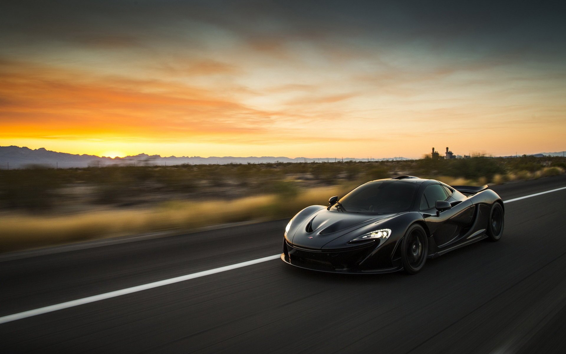 mclaren p1 mclaren auto supersamochód car czarny w ruchu