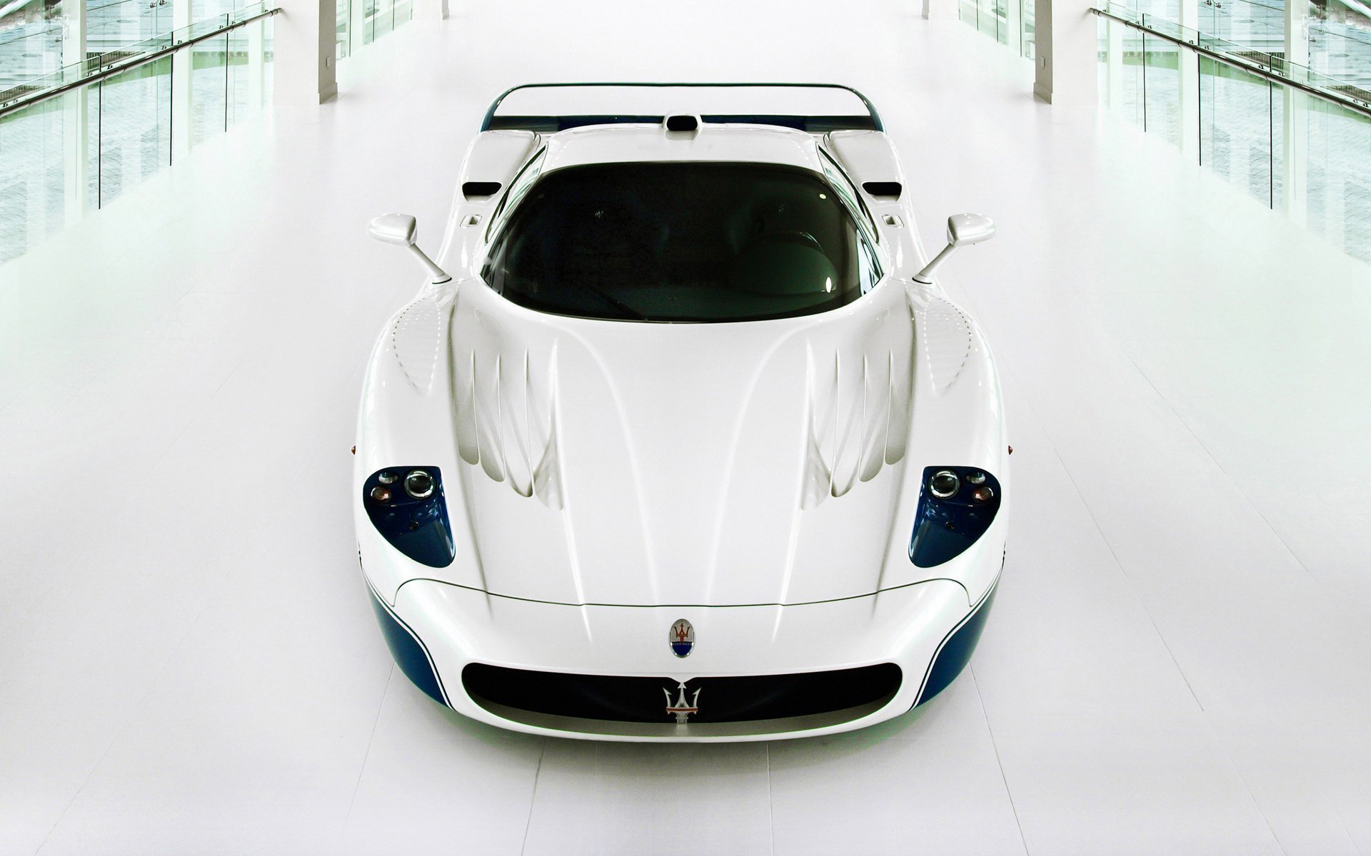 maserati mc12 supercar blanco maserati