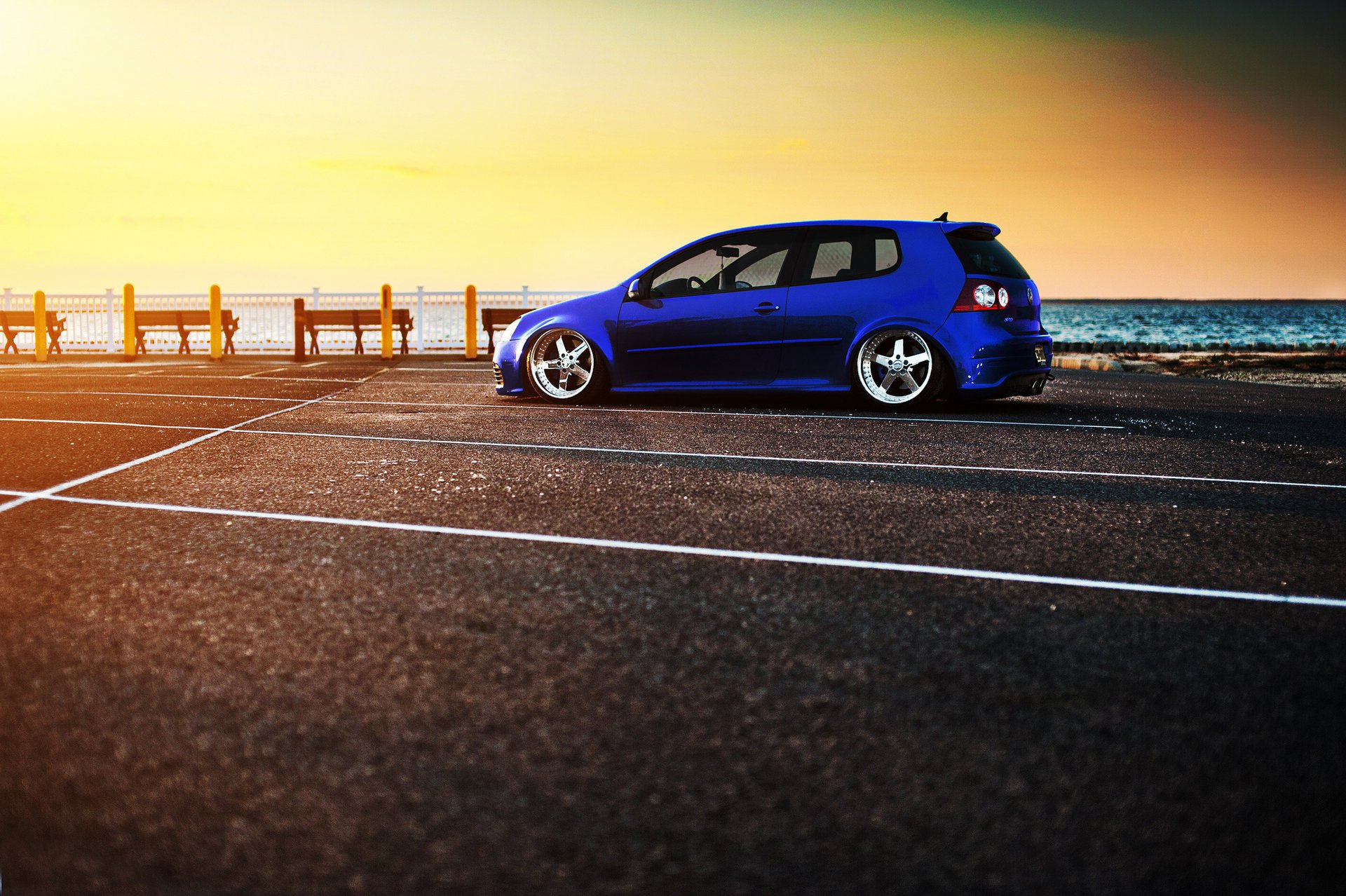 volkswagen golf tuning parking promenade