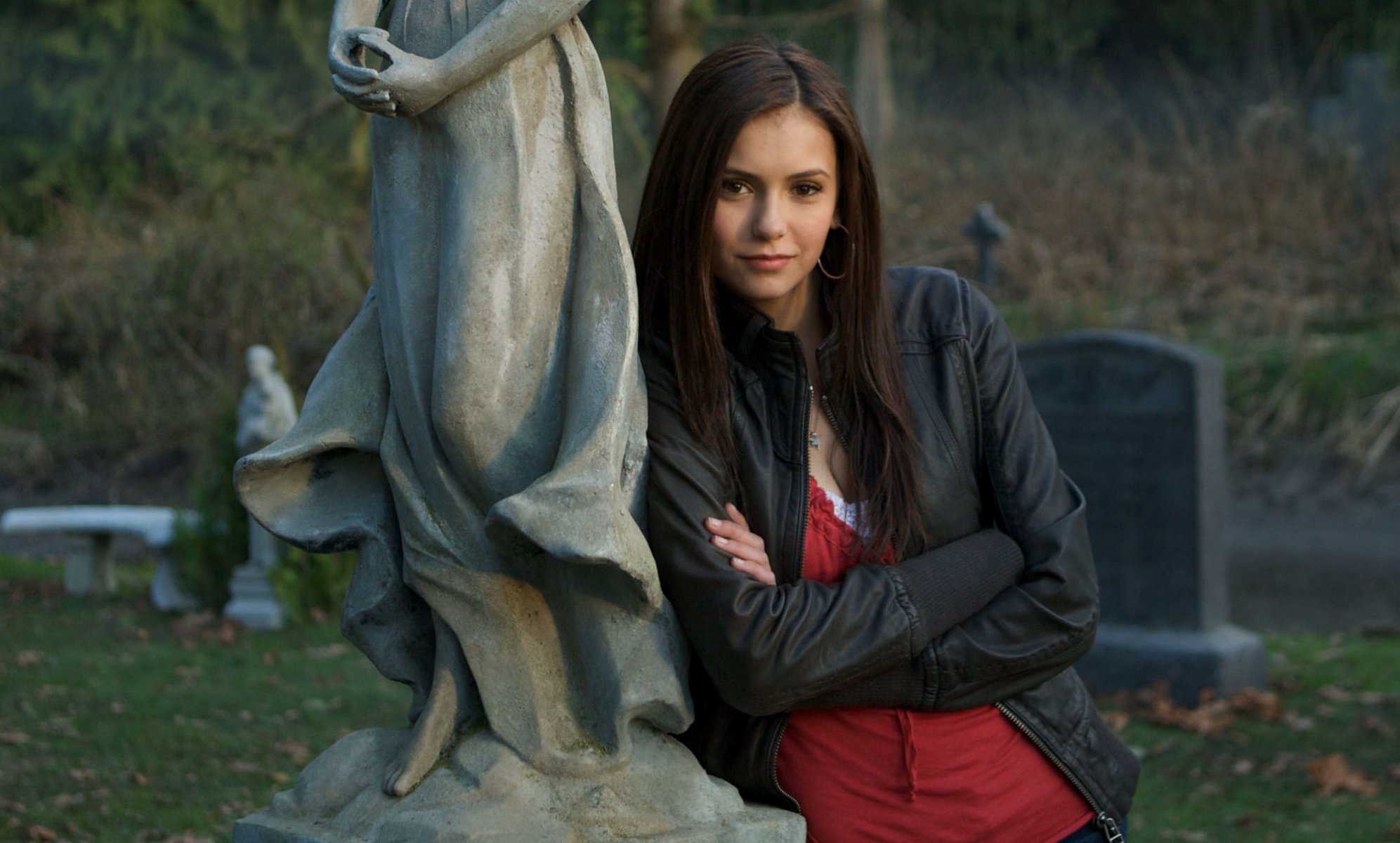 nina dobrev fille actrice