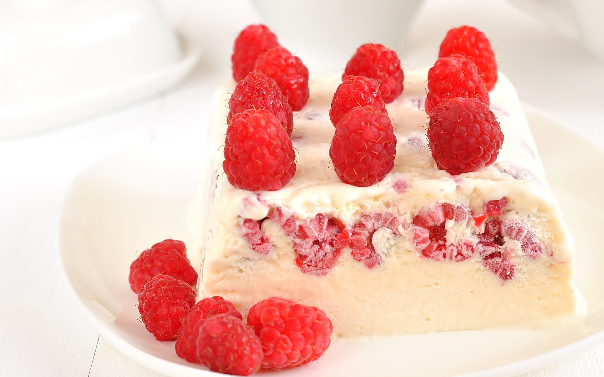 ice cream dessert raspberry sweet white berry