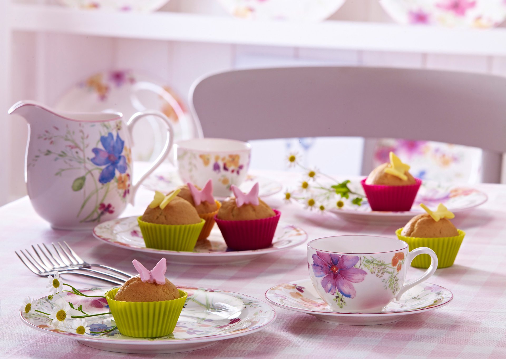 nourriture dessert fleurs tasses cupcakes brownie sucré