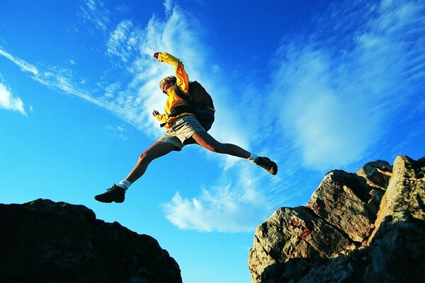 Jump from mountain to mountain in the sky