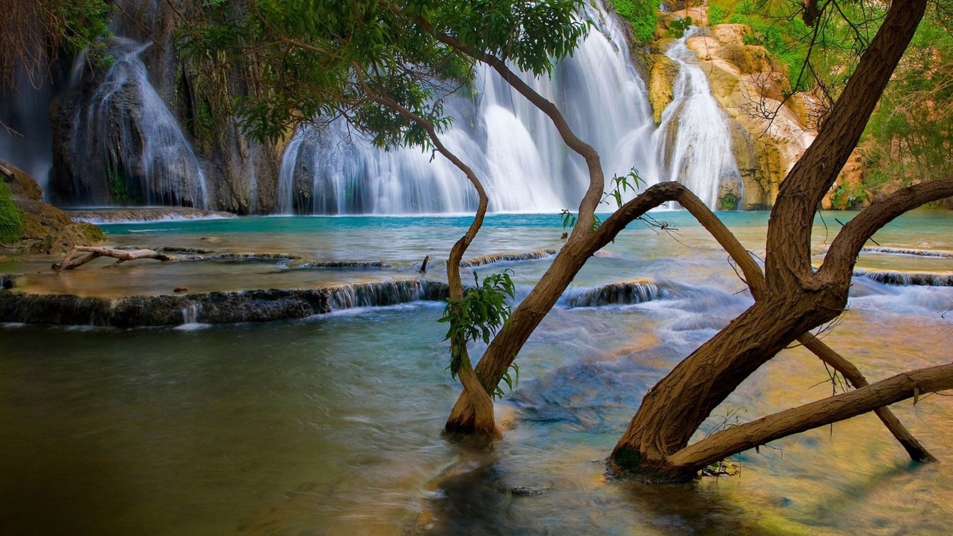 lago cascata