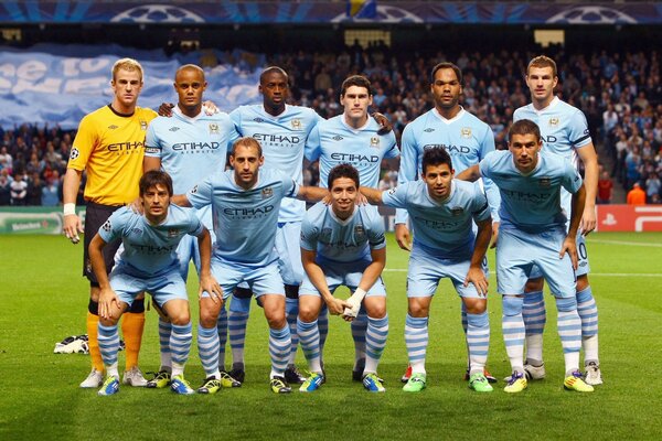 Photos of Manchester City at the stadium before the game