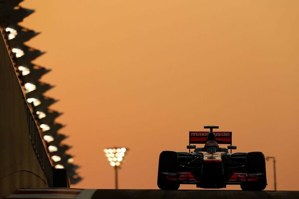 Gara, velocità, sport ad Abu Dhabi