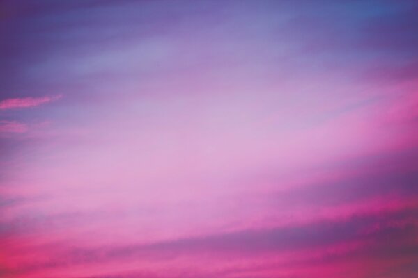 Kolorowe niebo o zachodzie słońca