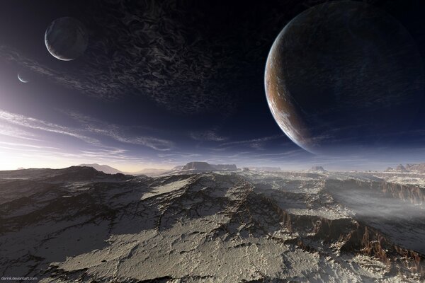 Fantastische Landschaft von Bergen und Planeten