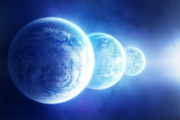 Trois planètes dans une rangée dans holobum aurores