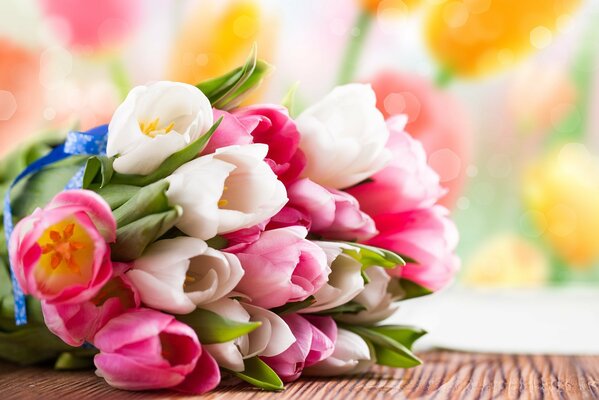 Spring bouquet with pink tulips