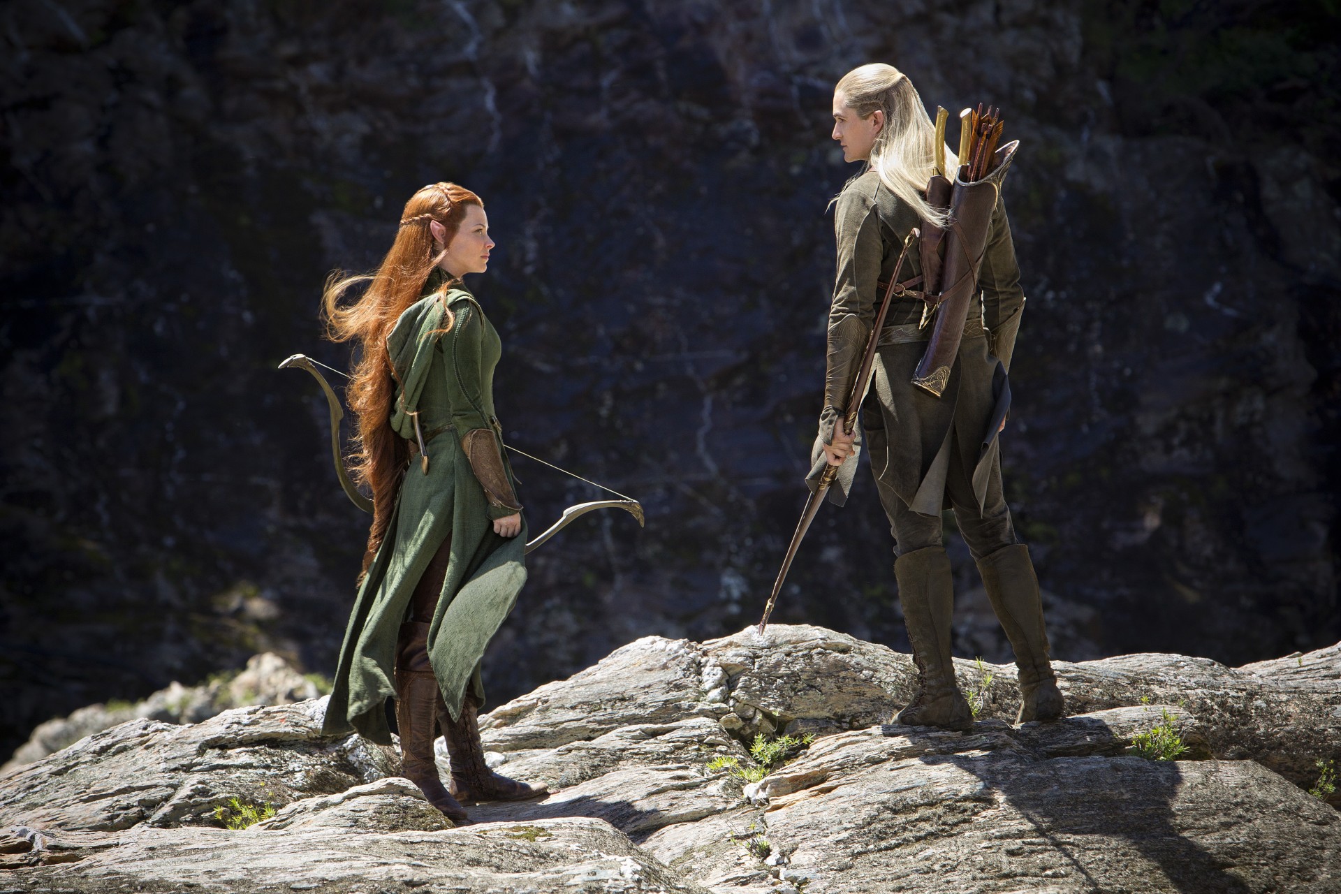 elfen bogenschützen wald hobbit: smog-ödland legolas tauriel oder hin und her bogenschütze orlando bloom evangeline lilly pfeile hobbit mirkwood