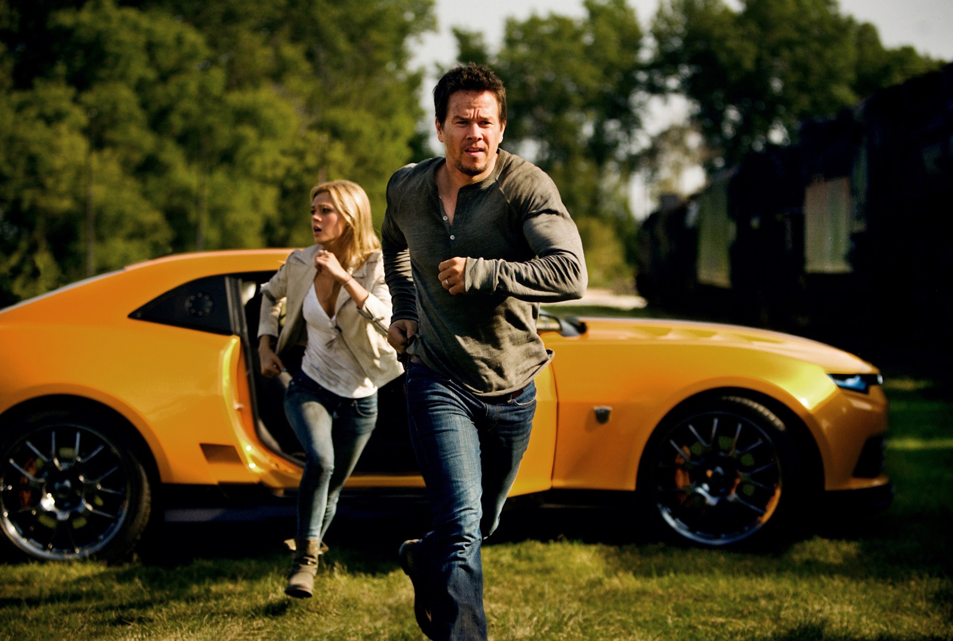 mark wahlberg transformers: age of extinction peltz