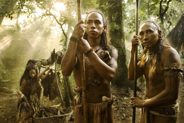 Película Apocalipsis, los indios de la tribu Maya