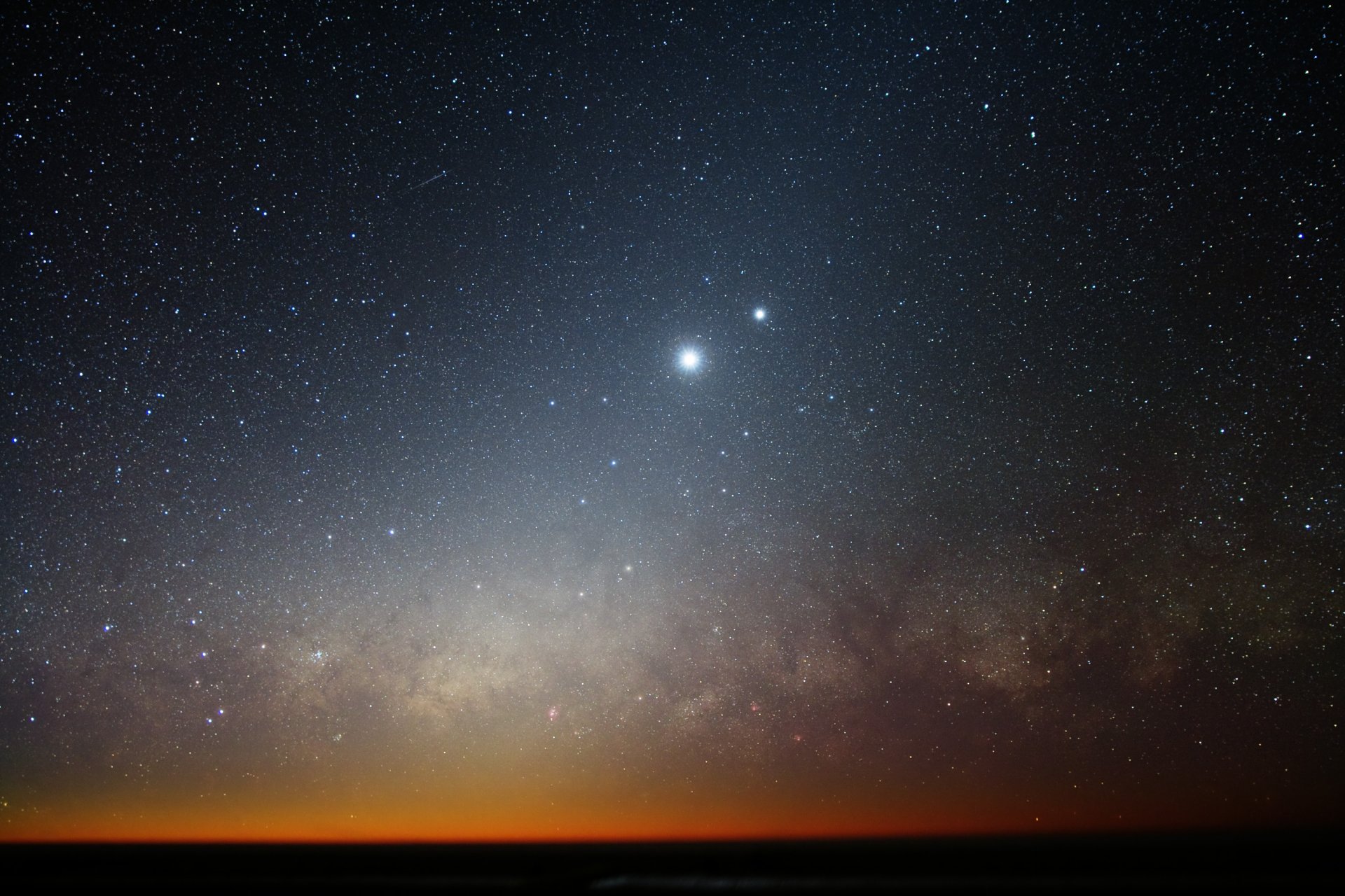 luna venere galassia via lattea stelle orizzonte