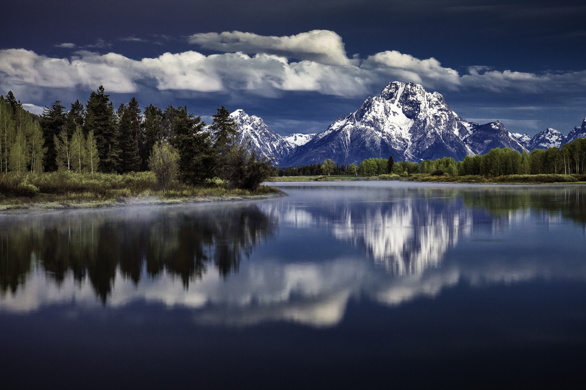 lac montagnes paysage