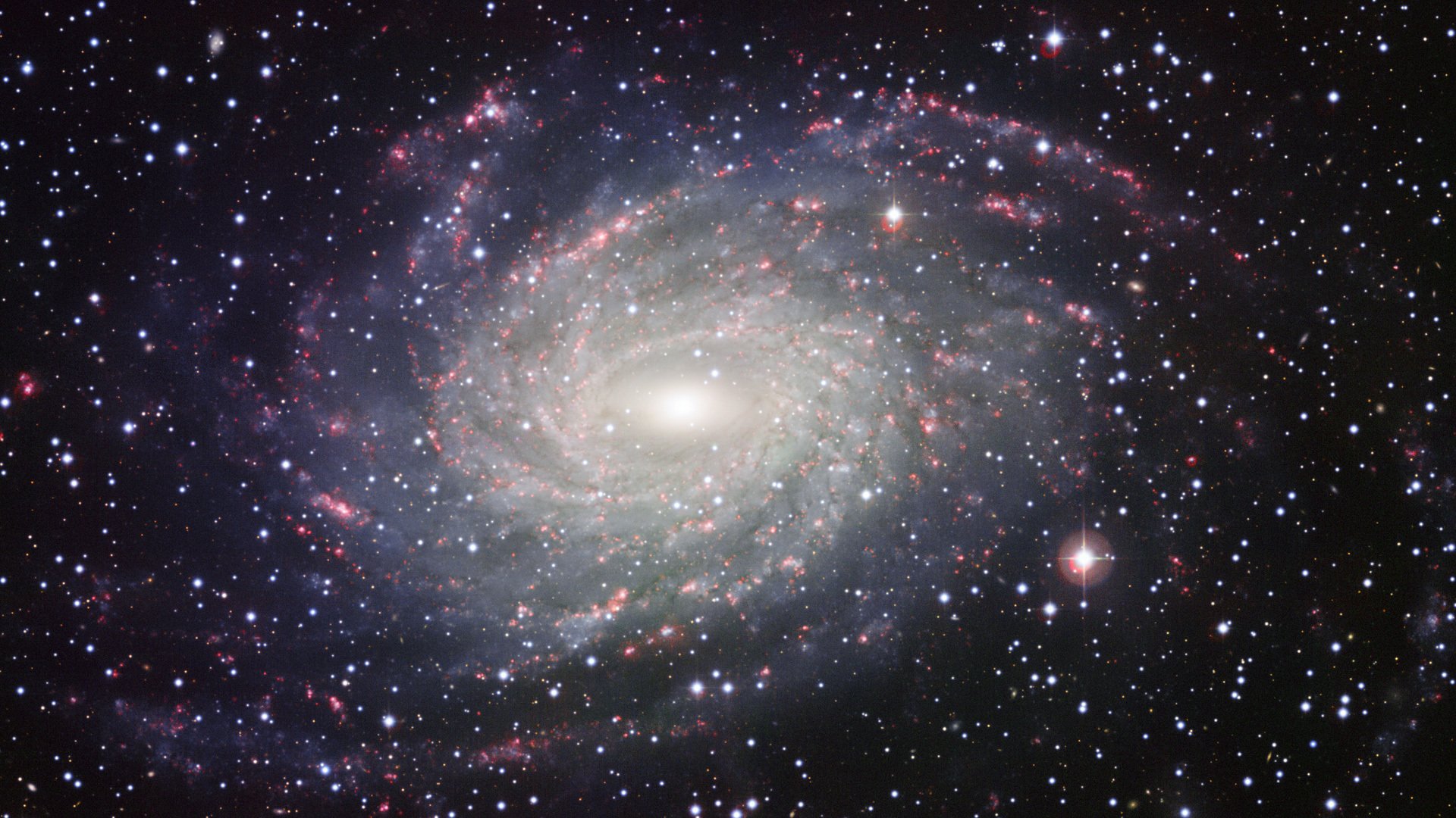 ngc 6744 una galaxia espiral similar a la vía láctea