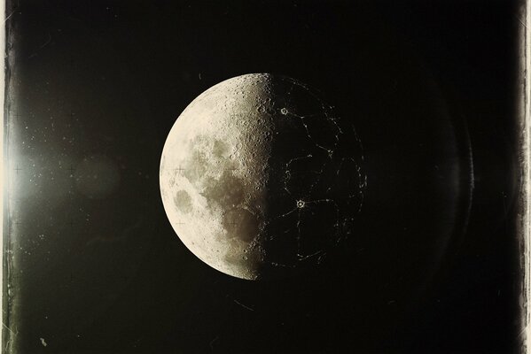 Foto en blanco y negro de la Luna llena