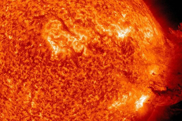 Plasma solare a fiamma liquida