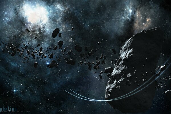 Meteorite sullo sfondo di una bella nebulosa
