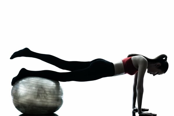 Entrenamiento físico con una pelota