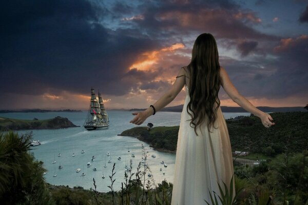 Esperando a su amado estrechado, Esperando estrechado en el borde de la orilla, a lo lejos vela blanca solitaria en la niebla del mar azul, hermosa chica en la orilla del río