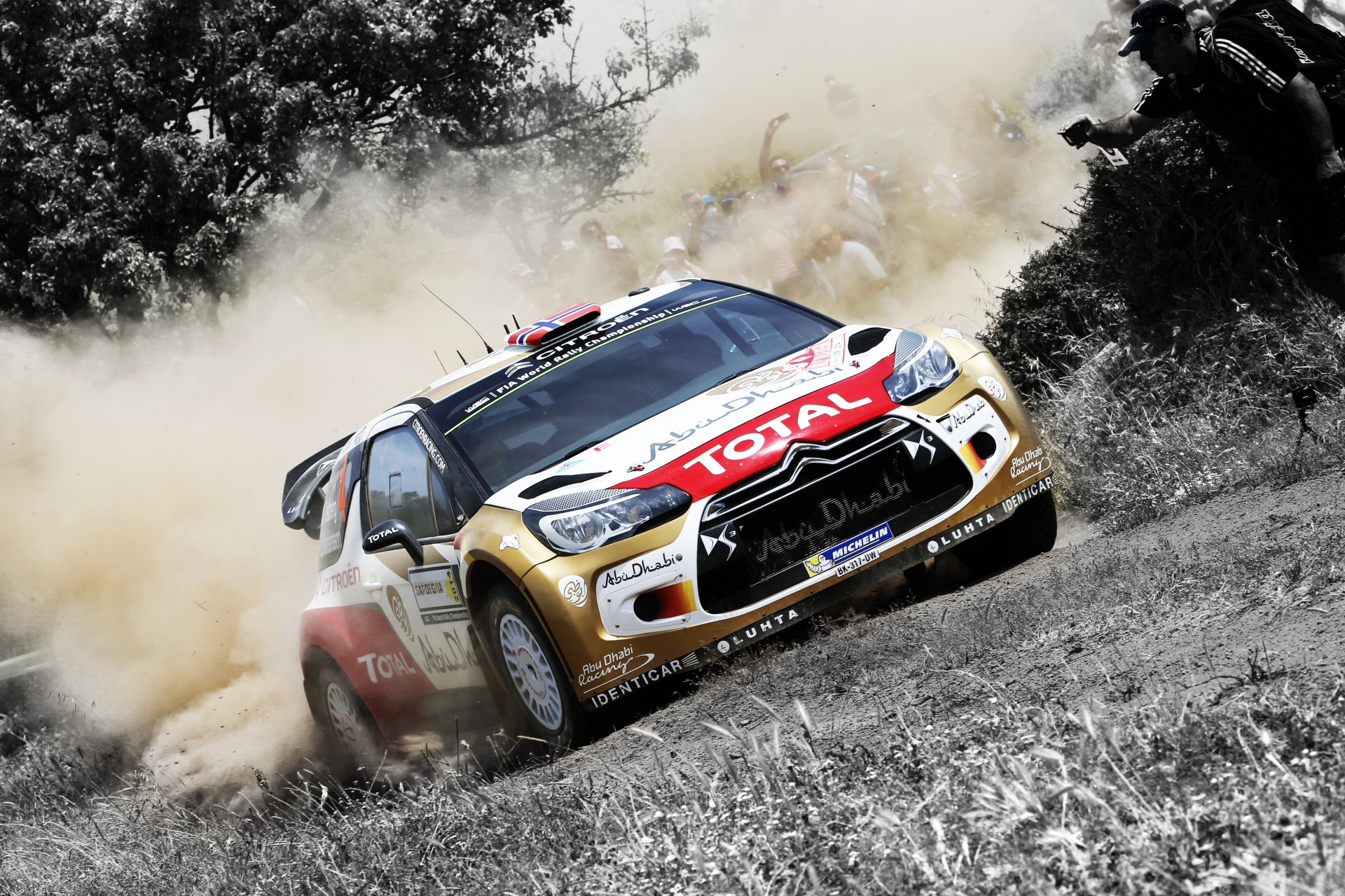 citroen ds3 wrc rally rally coche deporte día citroen derrape polvo auto