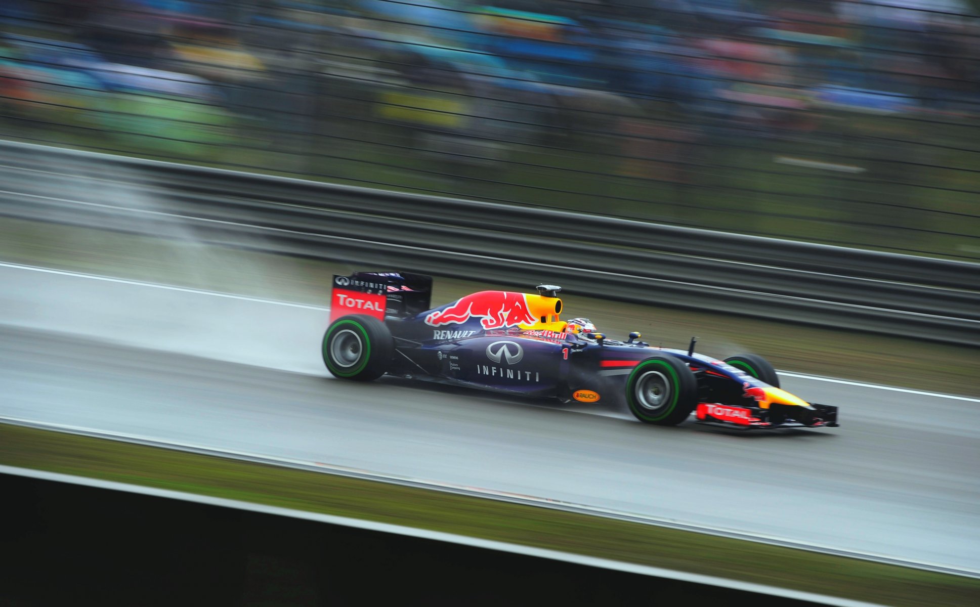 sebastian vettel f1 fahrer champion rb10 red bull formel