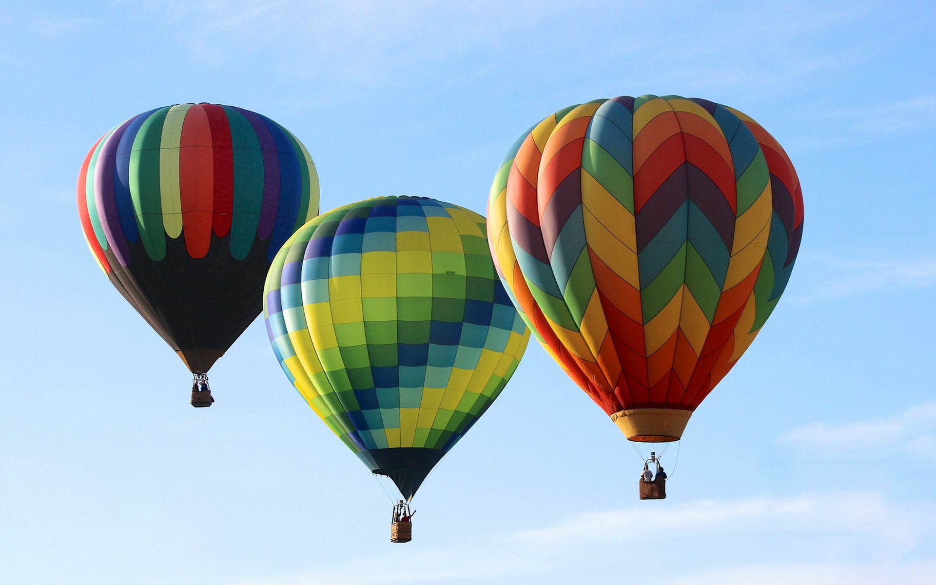 bolas cielo deportes