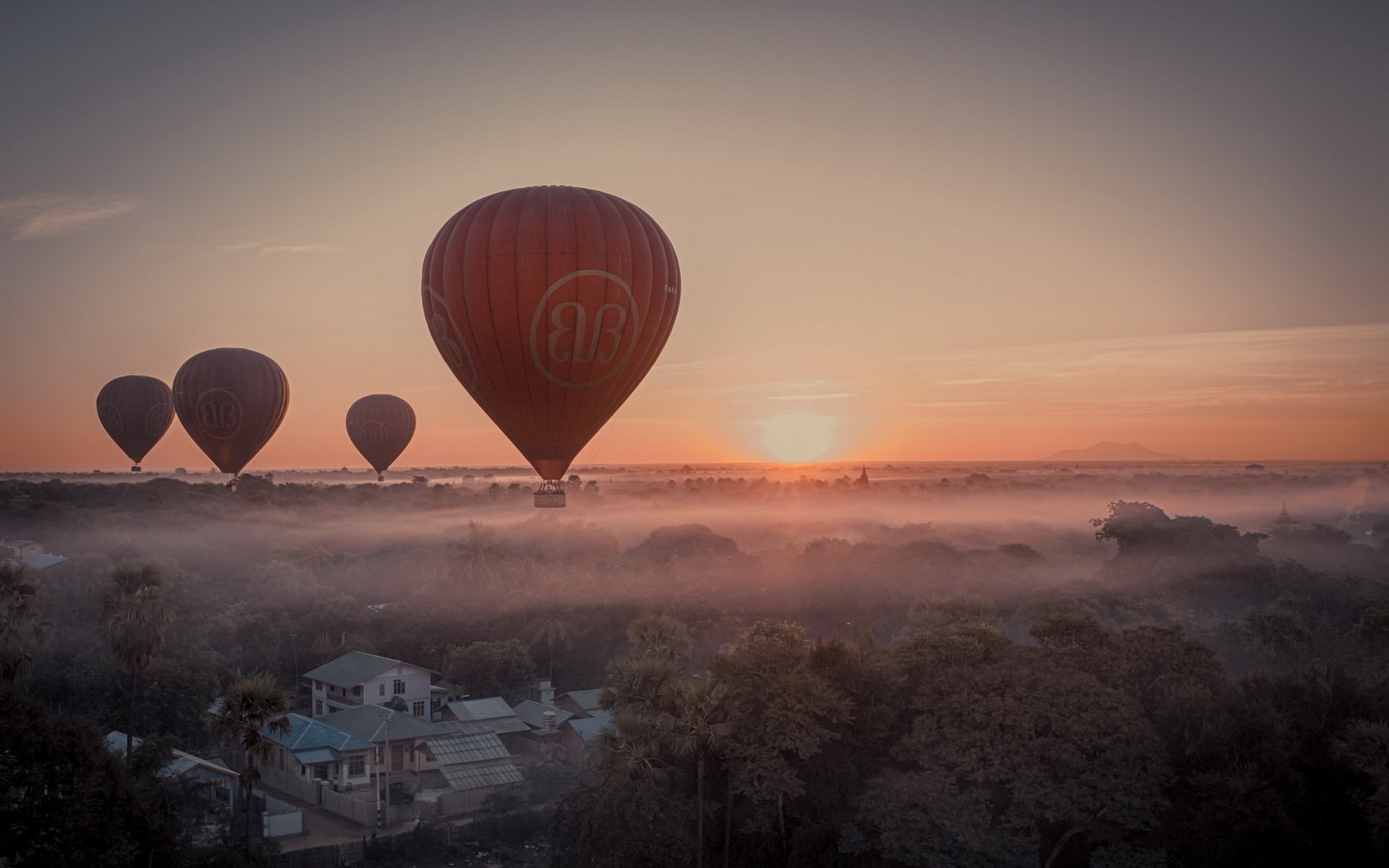 ballons ciel sport