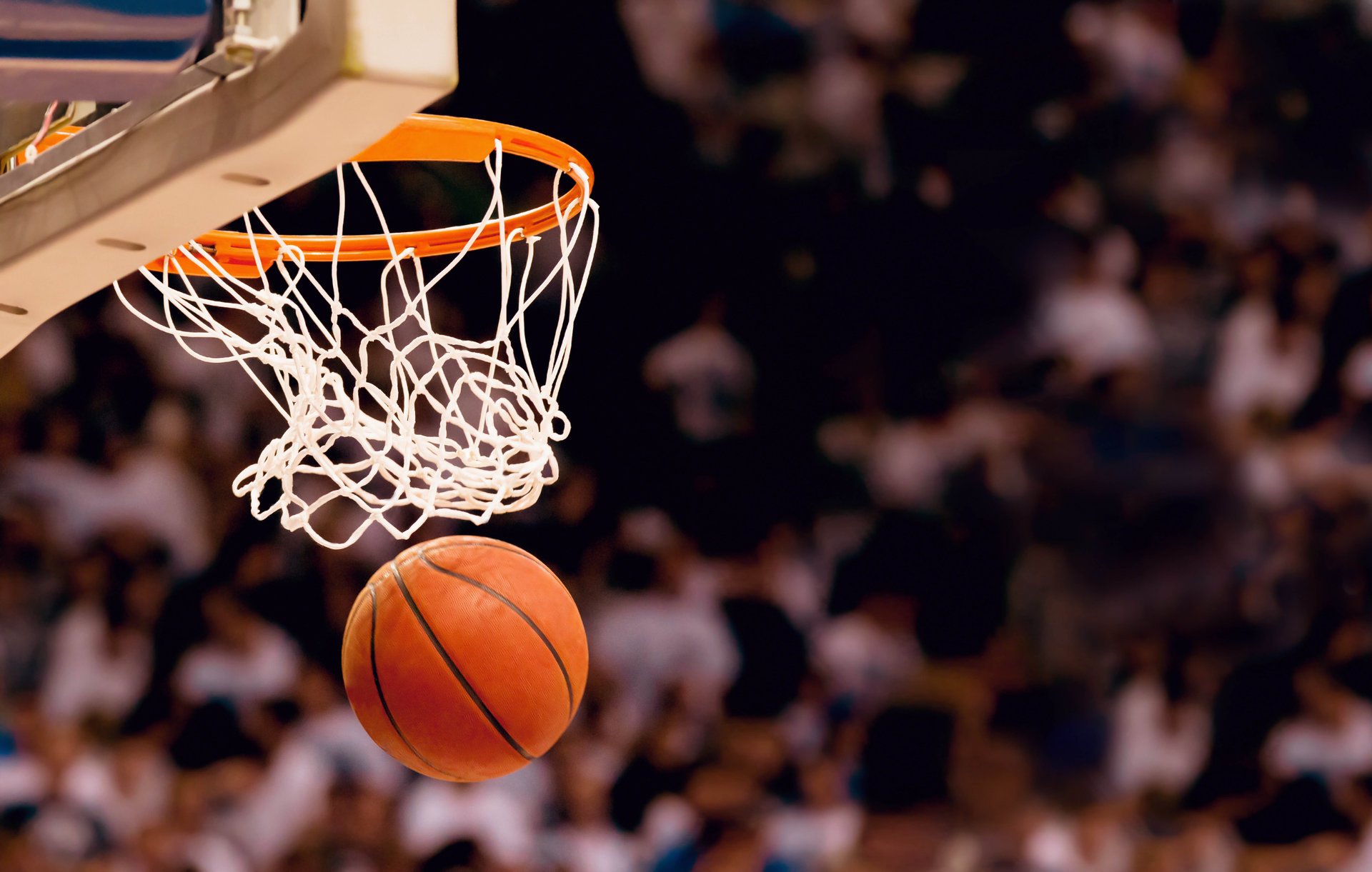 ports basketball game corona throw jam shield shopping hit ball ring stadium viewers fans blur bokeh wallpaper