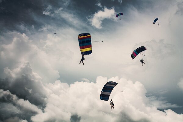 Un salto con il paracadute indimenticabile