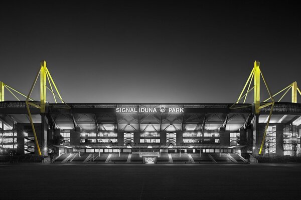 Das größte Stadion im signal iduna Park, in dem Borussia Dortmund spielt