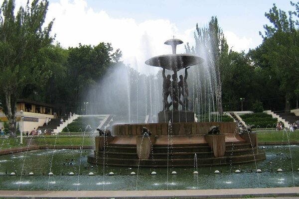 Les fontaines de Rostov fascinent par leur beauté