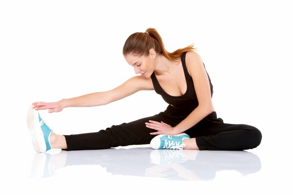 Fitness Club Form wartet auf dich Pilates Stretching und viel Sport