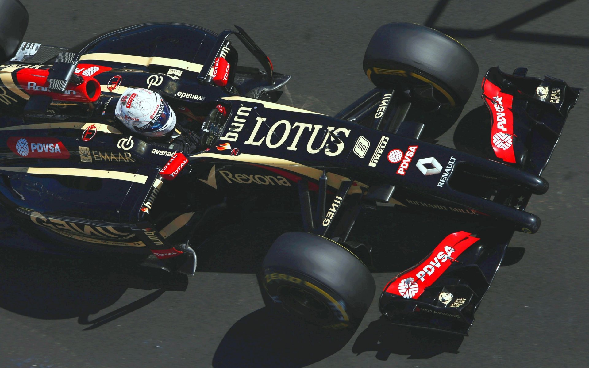 f1 lotus e22 roman grosjean formula