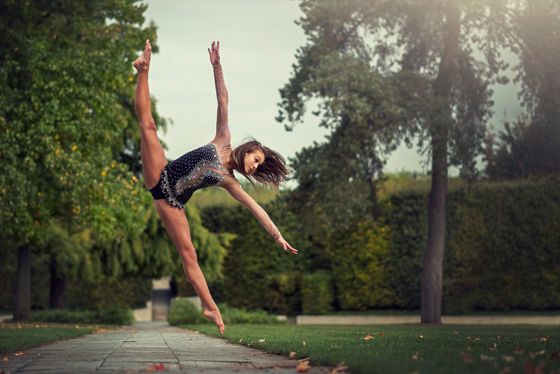 samantha ai gimnasta cordel pa salto gracia